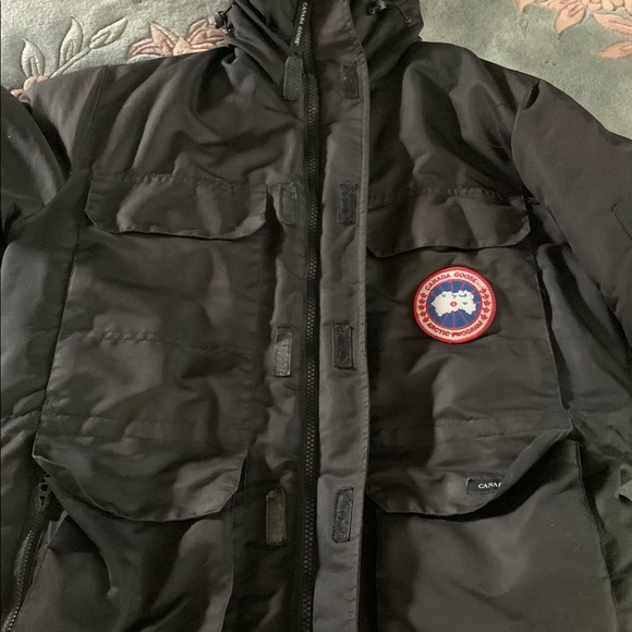 Canada goose expedition parka - Picture 9 of 16